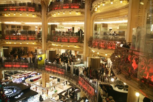 Galeries Lafayette - Paris department store - Inside balconies